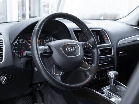 Used 2016 Audi Q5 2.0T Premium Plus w/ Technology Package image 11