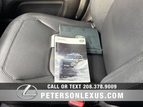 Used 2023 Land Rover Defender 110 S image 27