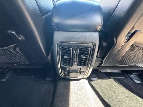 Used 2020 Dodge Durango GT RWD image 28