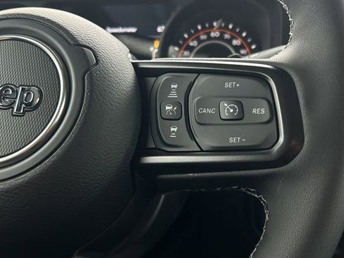 New 2026 Jeep Wrangler Unlimited Rubicon AWD/4WD image 38