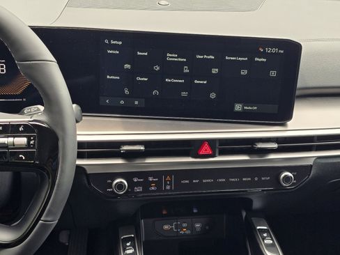 New 2026 Kia Sorento S FWD image 8