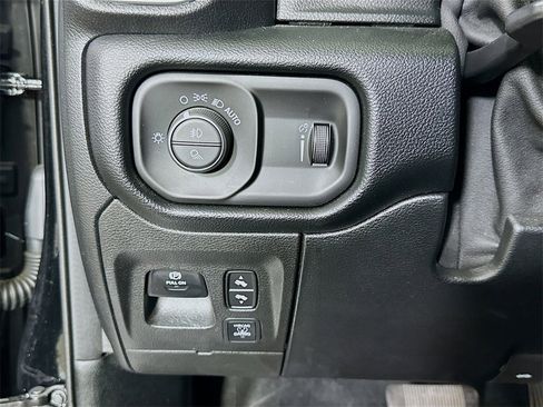 Used 2020 RAM 1500 Big Horn image 21