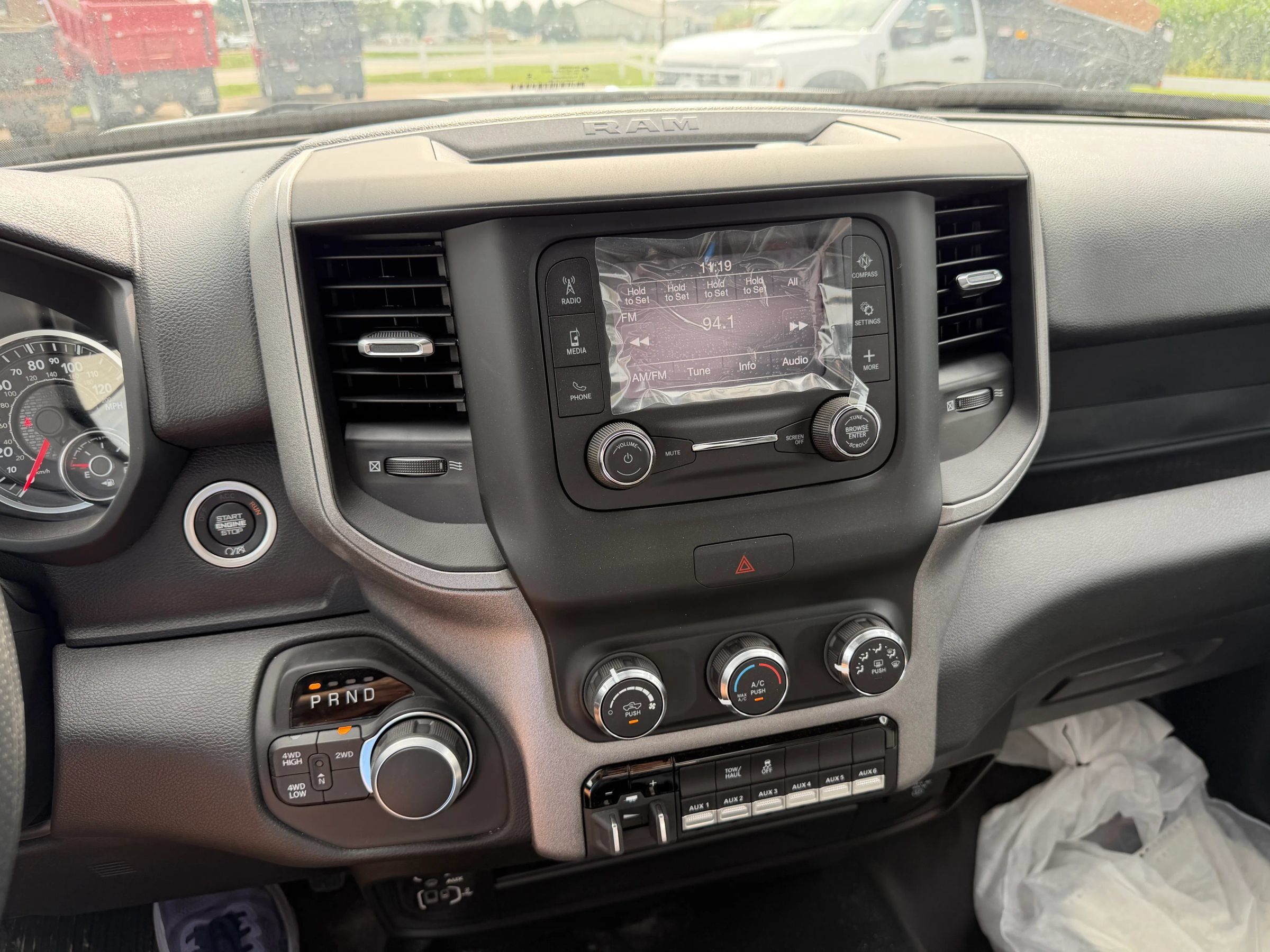 Used 2024 RAM 3500 Tradesman AWD/4WD image 14