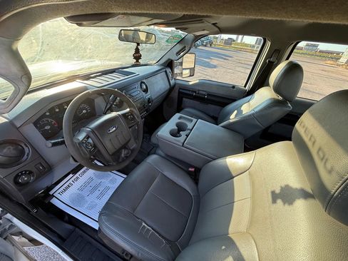 Used 2013 Ford F250 XL w/ PWR Equipment Group image 11
