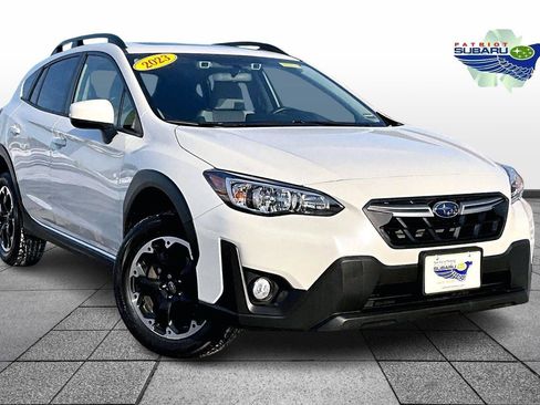 Used 2023 Subaru Crosstrek 2.0i Premium image 1