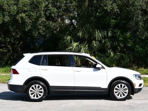 Used 2018 Volkswagen Tiguan S image 26