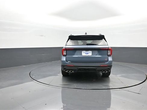 New 2026 Ford Explorer ST w/ Sun And Sound Package image 6