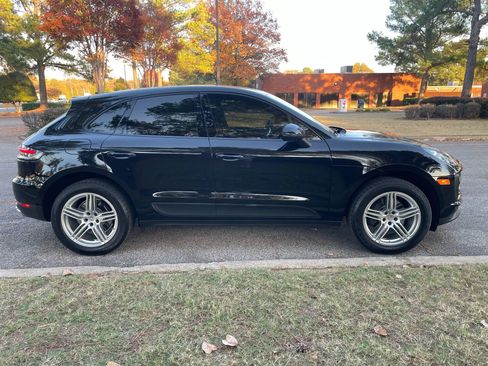 Used 2020 Porsche Macan image 6