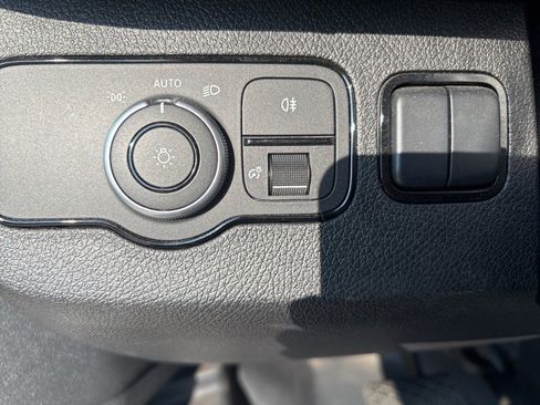 Used 2023 Mercedes-Benz Sprinter 144 Cargo image 39