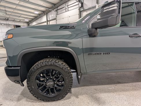 Used 2026 Chevrolet Silverado 2500 LTZ w/ Trail Boss Package AWD/4WD image 7