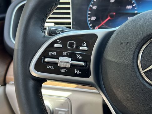 Certified 2022 Mercedes-Benz GLE 350 4MATIC image 36