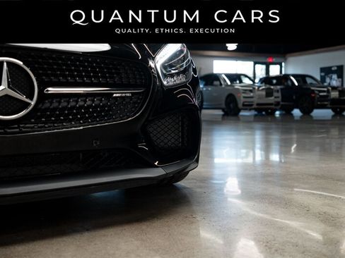 Used 2017 Mercedes-Benz AMG GT Coupe image 21
