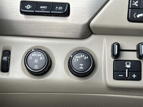 Used 2018 GMC Yukon Denali w/ Denali Ultimate Package image 25