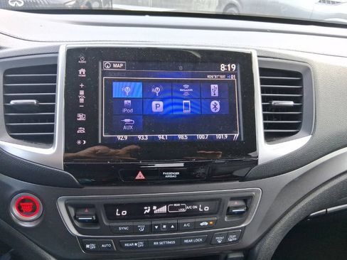 Used 2017 Honda Pilot EX-L image 18