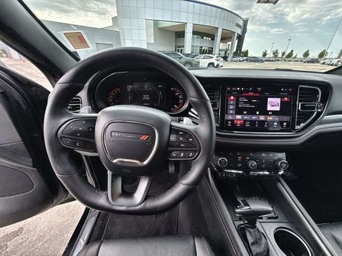 Used 2025 Dodge Durango GT AWD/4WD image 14