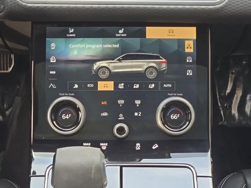 Certified 2023 Land Rover Range Rover Velar R-Dynamic S image 21