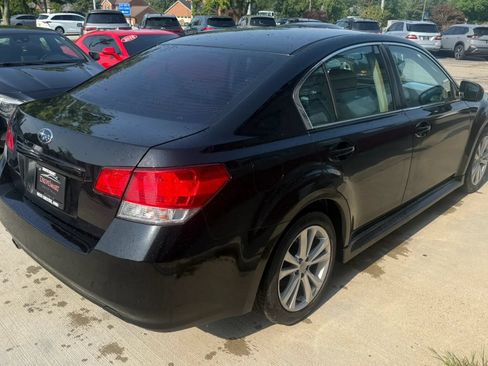 Used 2013 Subaru Legacy 2.5i Premium w/ All-Weather Pkg AWD/4WD image 3