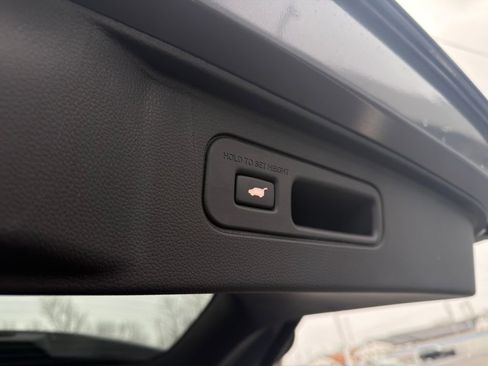 Used 2026 Honda Pilot Touring image 24