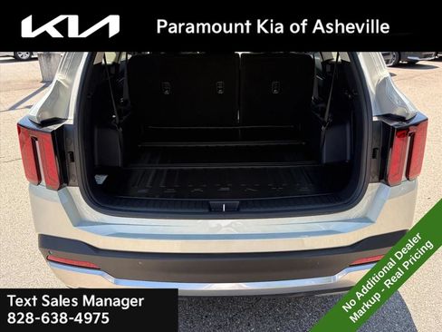 New 2026 Kia Sorento S w/ S Panoramic Sunroof Package FWD image 29