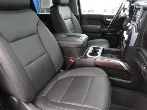 Used 2022 GMC Sierra 2500 SLT image 13