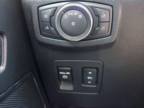 Used 2016 Ford F150 Lariat w/ Equipment Group 501A Mid RWD image 26