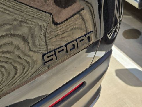 Used 2023 Honda HR-V Sport image 24