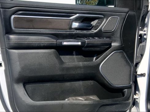 Used 2023 RAM 1500 Laramie AWD/4WD image 22