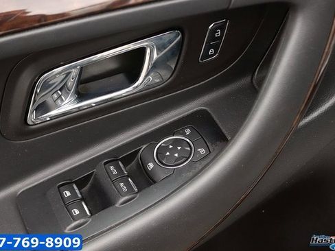 Used 2013 Ford Taurus Limited image 11