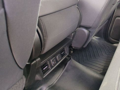 Certified 2020 Chevrolet Silverado 1500 LT w/ Convenience Package image 20