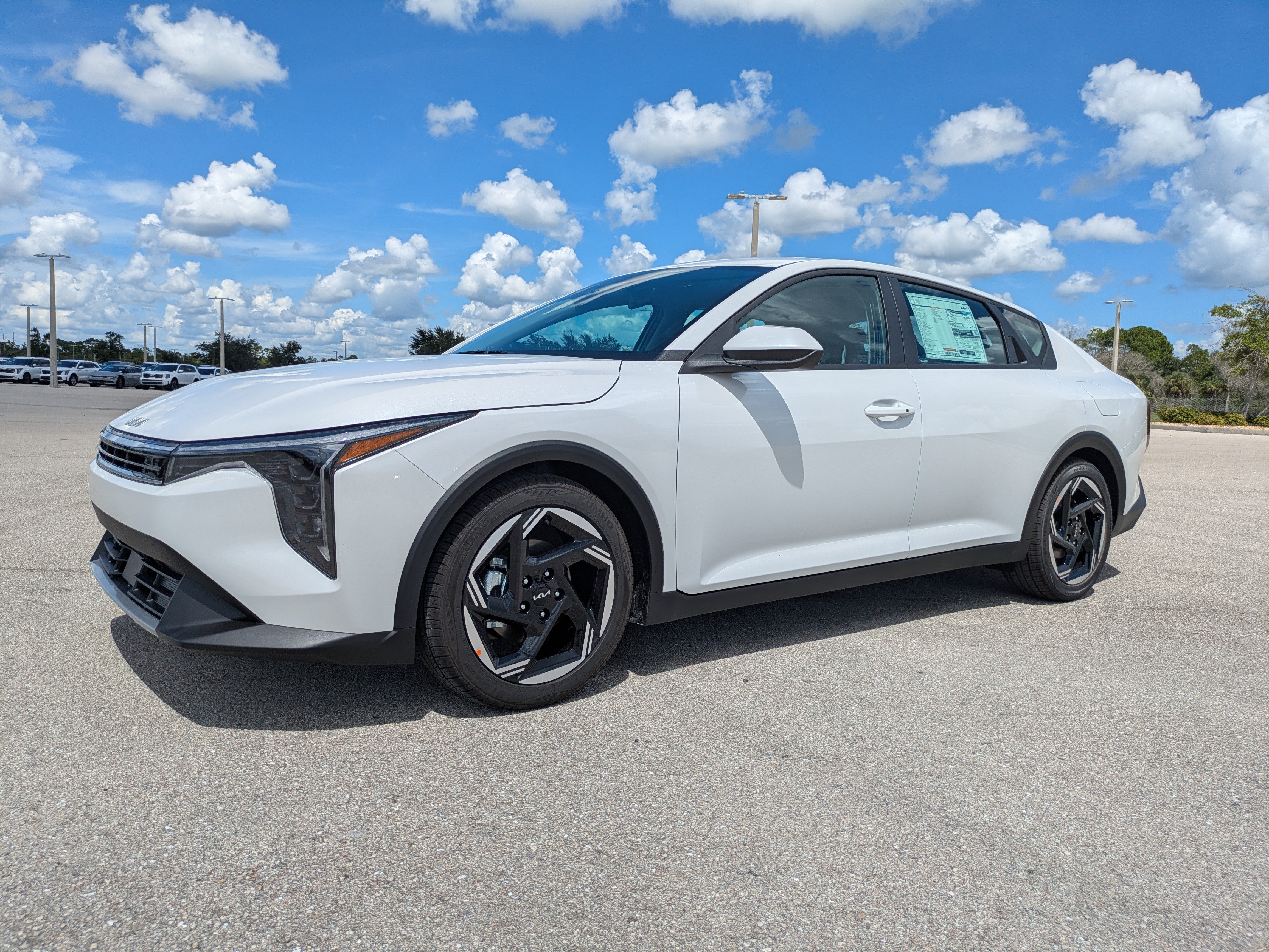 New 2026 Kia K4 EX FWD image 8