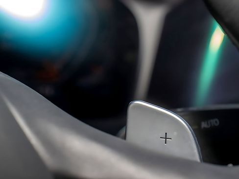 Used 2021 BMW 330i Sedan w/ Convenience Package image 31