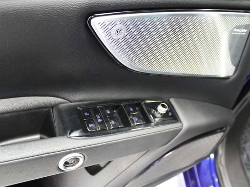 Used 2023 Maserati Grecale GT image 16