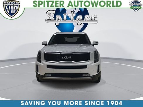 Used 2022 Kia Telluride SX w/ Towing Package AWD/4WD image 3
