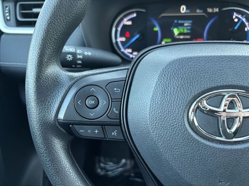 Used 2025 Toyota RAV4 LE image 15