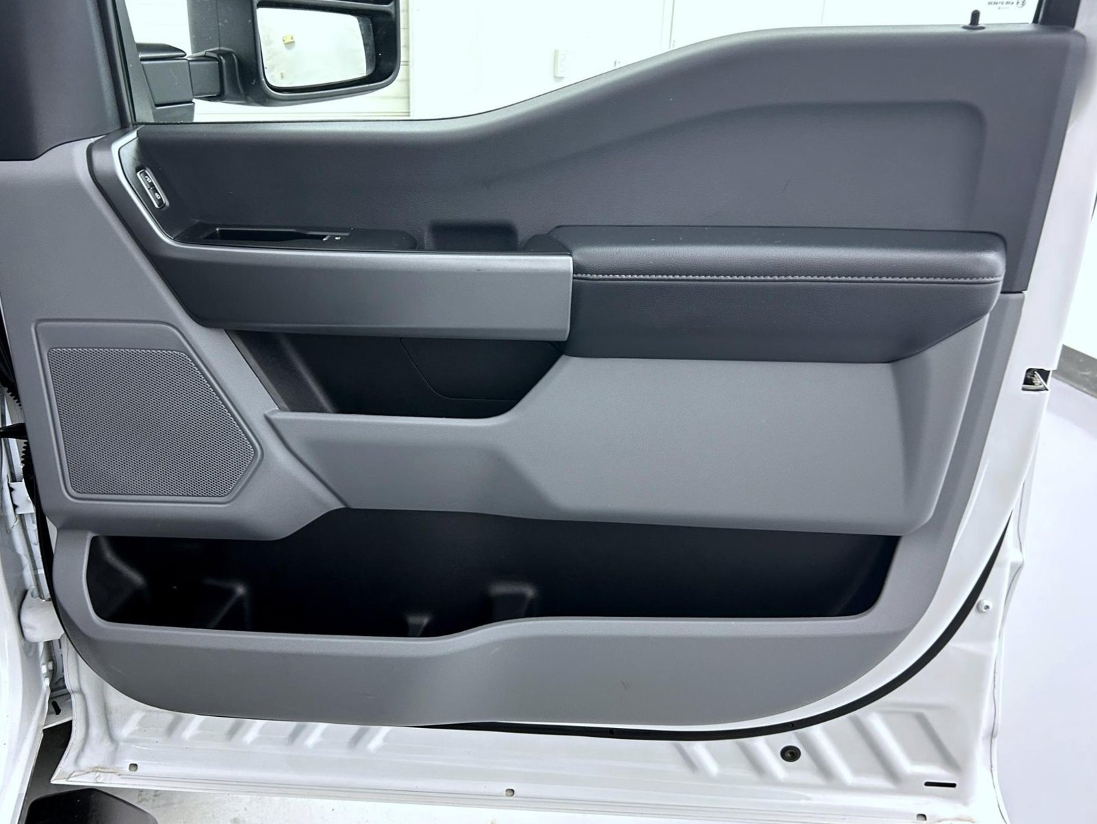 Used 2025 Ford F350 XLT AWD/4WD image 19