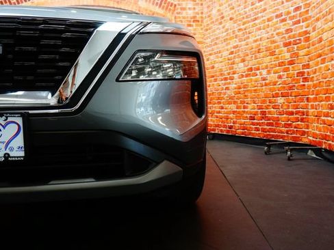 Certified 2023 Nissan Rogue SV AWD/4WD image 58