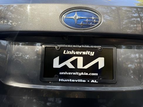 Used 2024 Subaru Outback Premium image 31