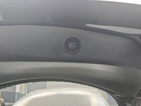 Used 2021 Tesla Model 3 Standard Range Plus RWD image 40