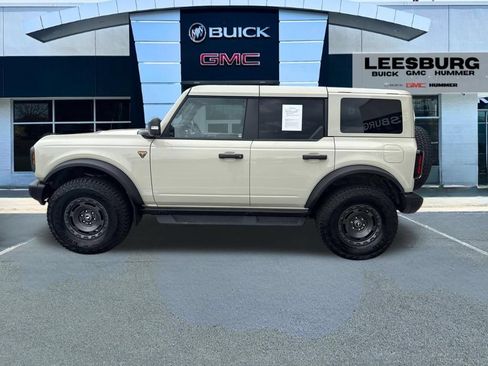 Used 2025 Ford Bronco Badlands AWD/4WD image 4