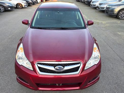 Used 2010 Subaru Legacy 2.5i Premium AWD/4WD image 3