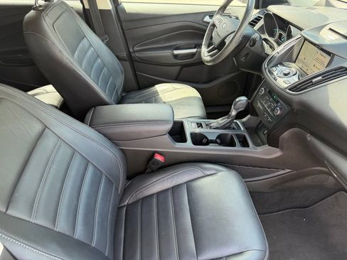 Used 2017 Ford Escape Titanium FWD image 15