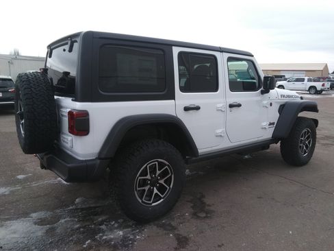 New 2026 Jeep Wrangler Unlimited Rubicon w/ Technology Group image 5