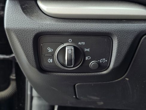 Used 2017 Audi A3 2.0T Premium image 23