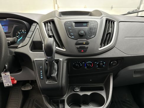Used 2015 Ford Transit 150 130 Low Roof RWD image 25