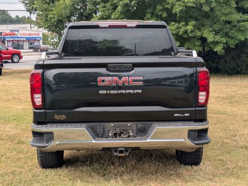 Used 2023 GMC Sierra 1500 SLE AWD/4WD image 5