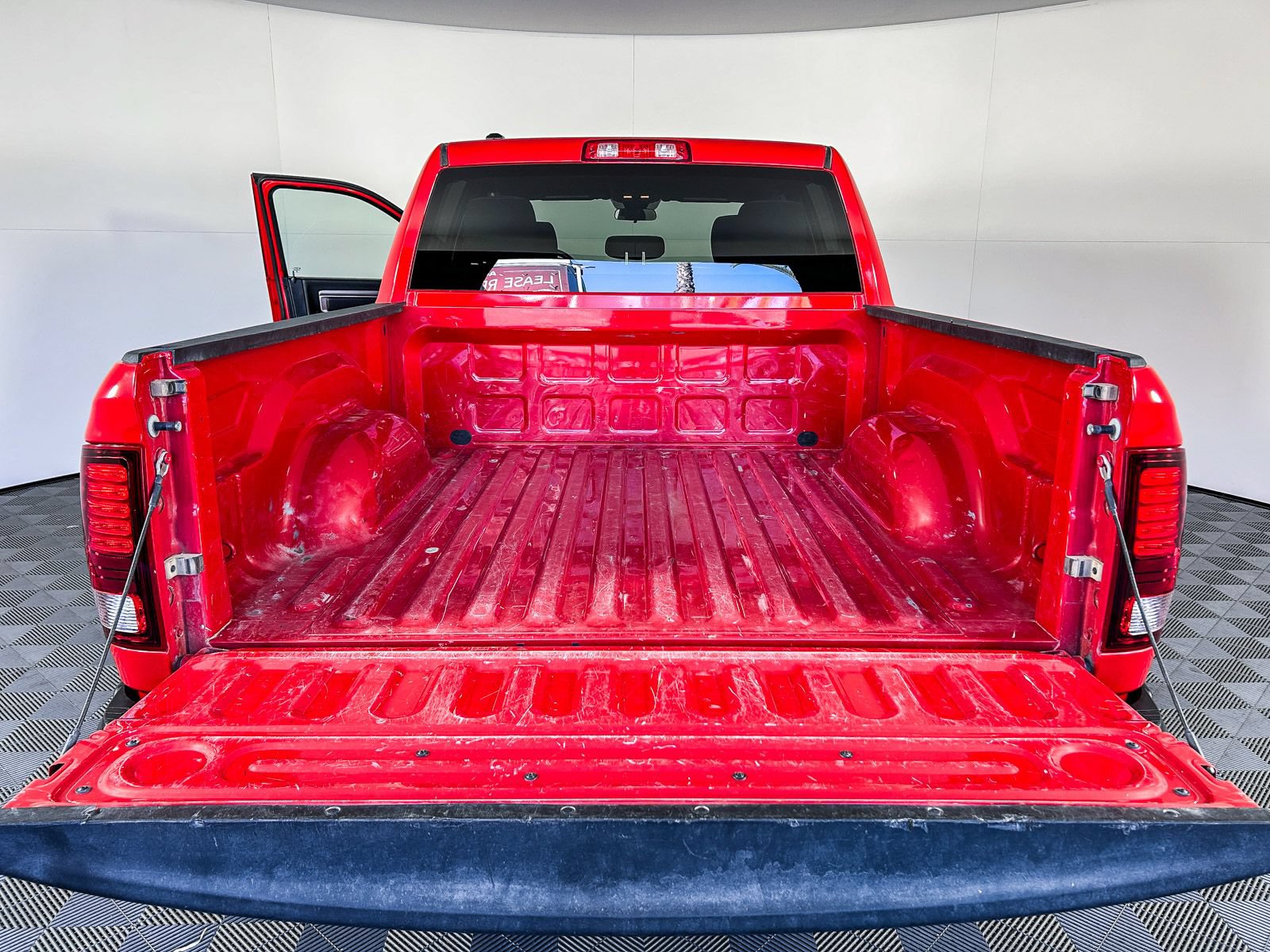 Used 2024 RAM 1500 Warlock AWD/4WD image 24