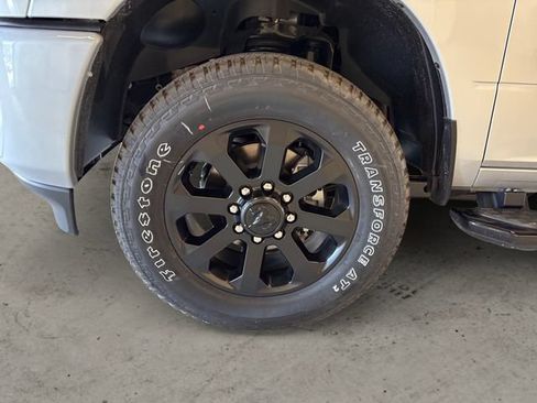 New 2026 RAM 2500 Big Horn AWD/4WD image 15
