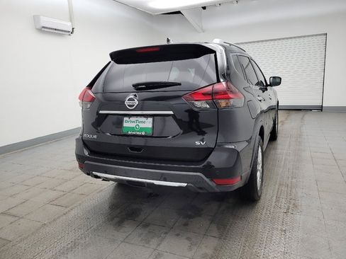 Used 2020 Nissan Rogue SV image 7
