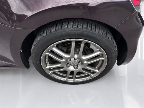 Used 2009 Scion tC FWD image 22