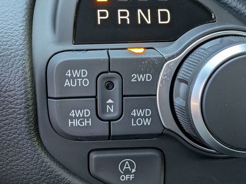 New 2026 RAM 1500 4x4 Crew Cab image 26